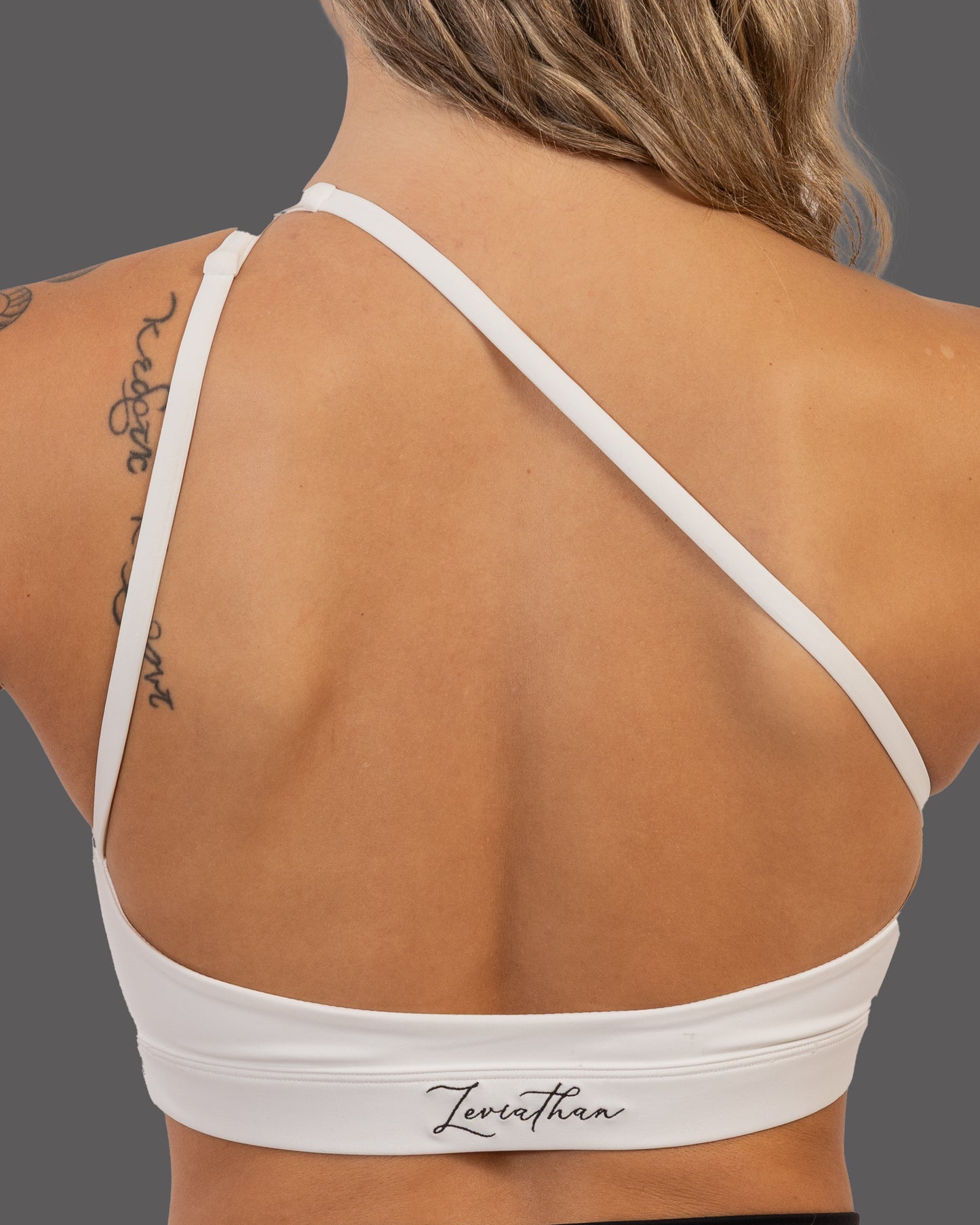 Leviathan |Tarzan Sport Bra 2 in 1 - White&Black