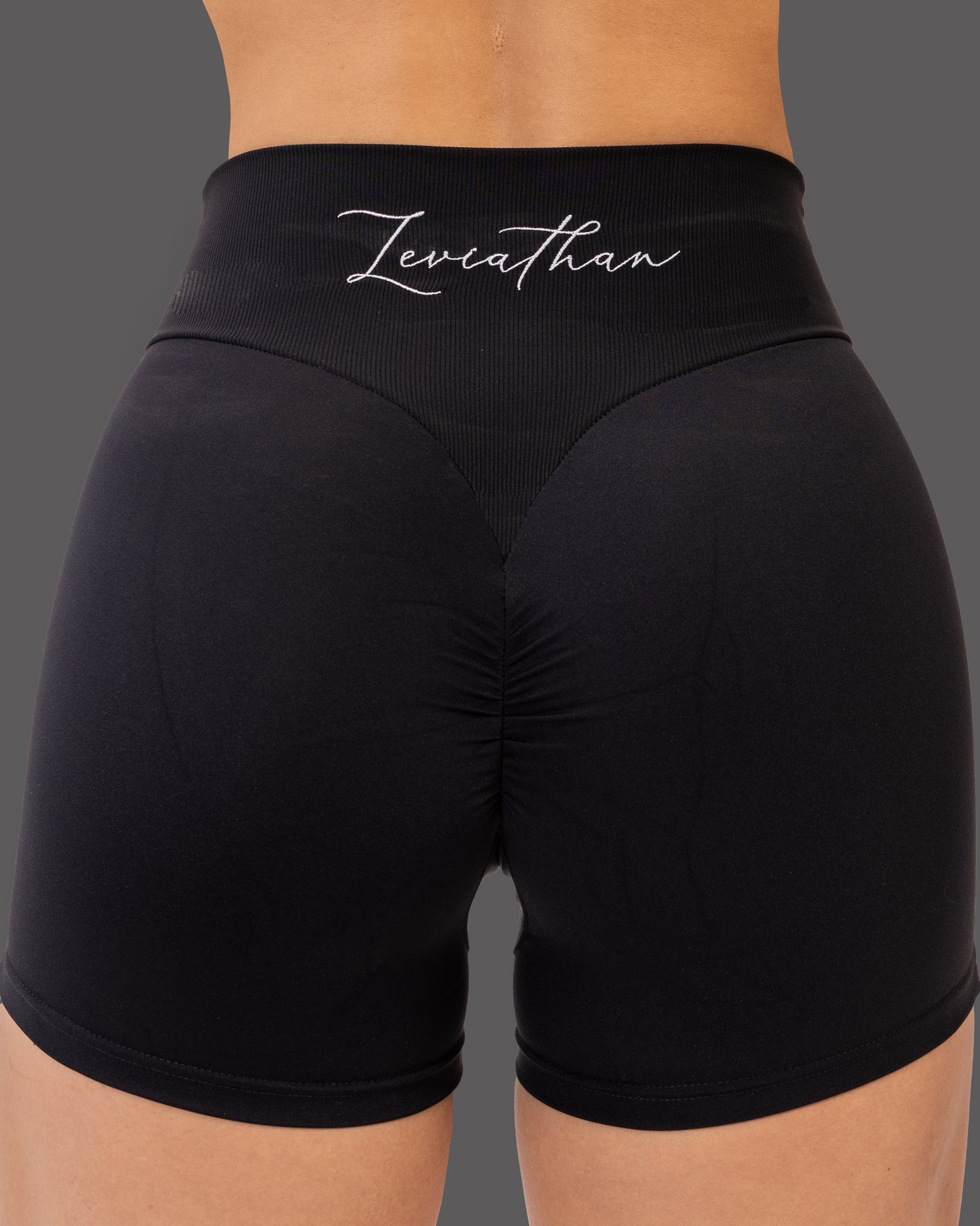 Leviathan | High-Waist | Short - Black&White