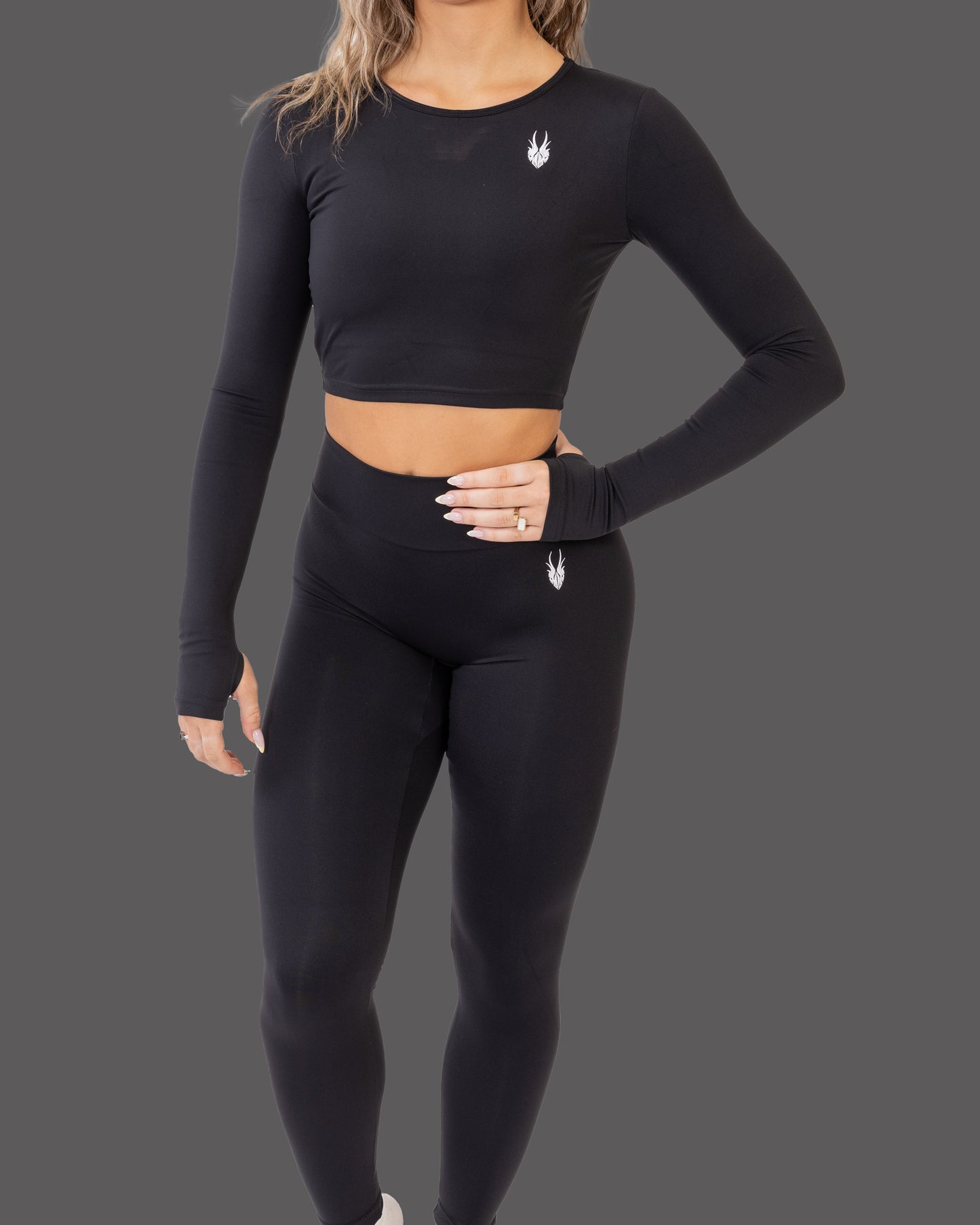 Leviathan | Long Sleeve Motion Top - Black&White
